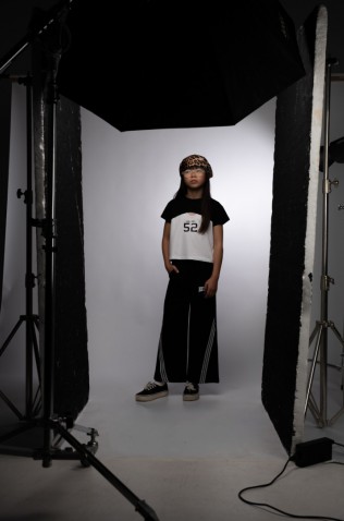 Σετ μπλουζάκι με παντελόνα  για κορίτσια EBITA 266005 λευκό-μαύρο