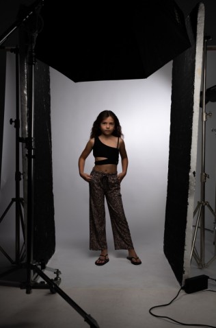 Σετ Τοπ Crop και Παντελόνα Λέοπαρ   για μικρά κορίτσια EBITA  266035 μαύρο