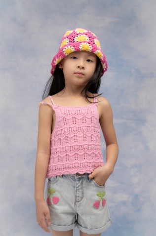 Σετ πλεκτό μπλουζάκι και τζιν σορτς  για μικρά κορίτσια EBITA 2662580 ροζ