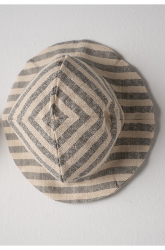 Σετ μπλούζα,  βερμούδα και καπέλο για μικρό αγόρι Hashtag 266602  εκρού-γκρι