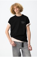 ΜΠΛΟΥΖΑ T-shirt preta Youth Culture ΓΙΑ ΑΓΟΡΙ TIFFOSI 10064443-000 ΜΑΥΡΟ